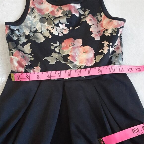 Paper Doll Girl's Size 10 Black Floral Foil Print Sleeveless A Line Spring Dress - Picture 10 of 11